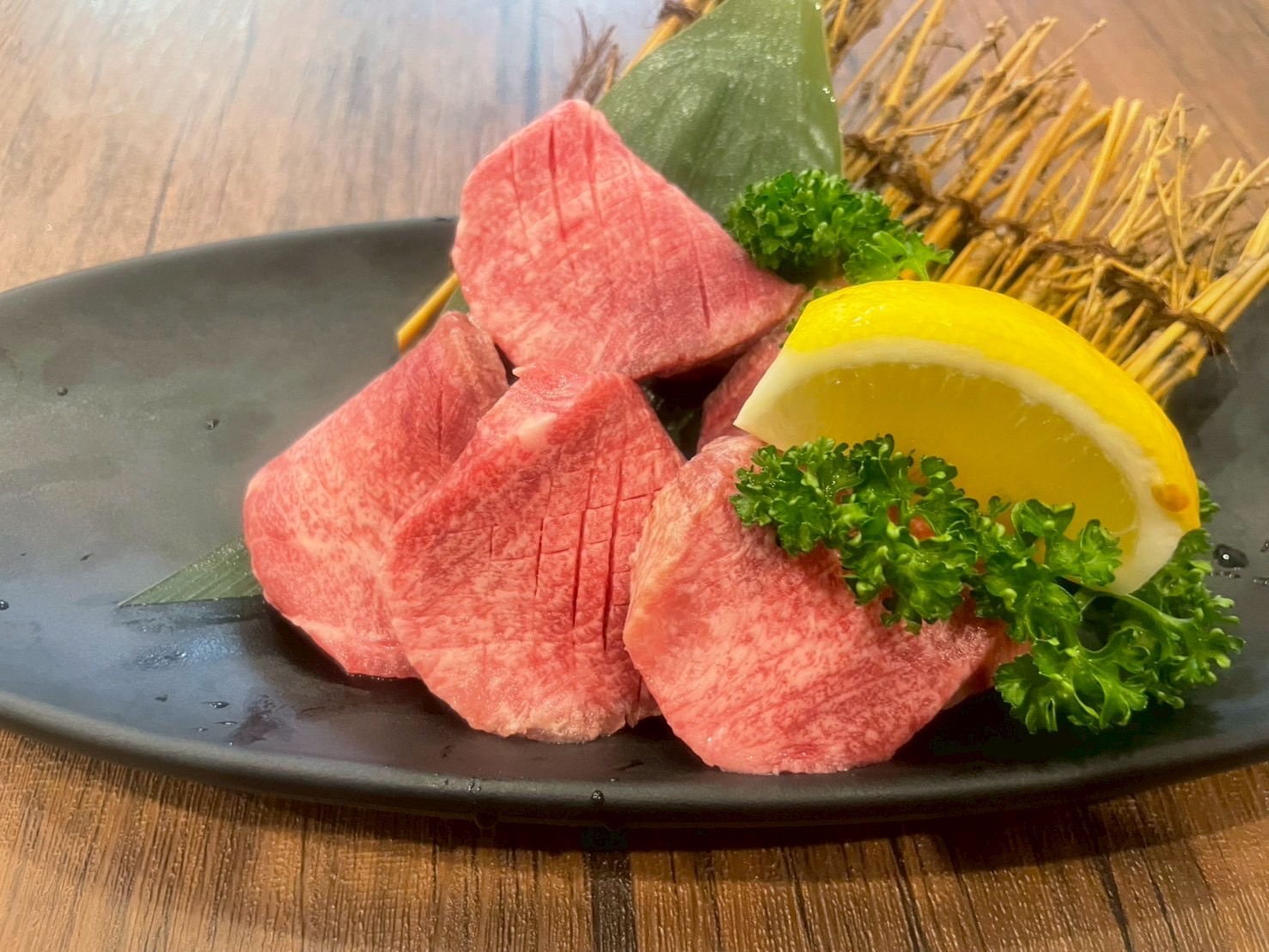 特選厚切り牛タン