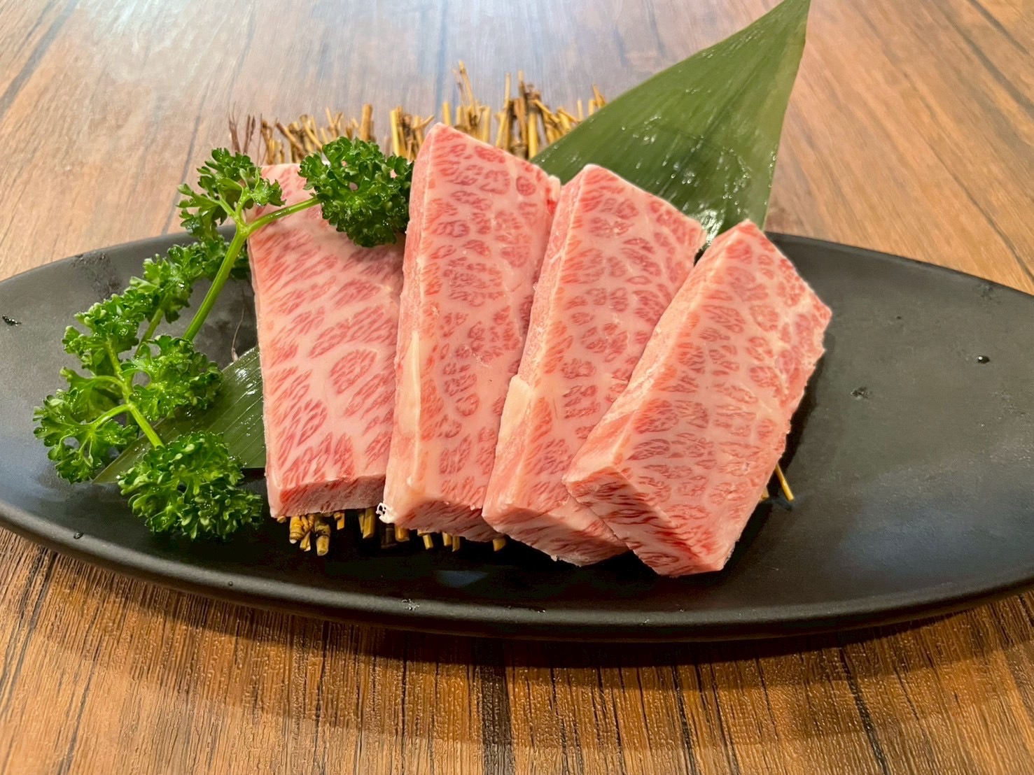 特選厚切りカルビ